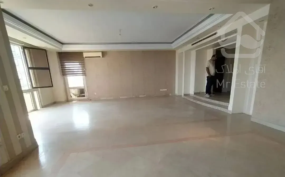 جردن گاندی ۲۷۰متر ۴خواب تکواحدی