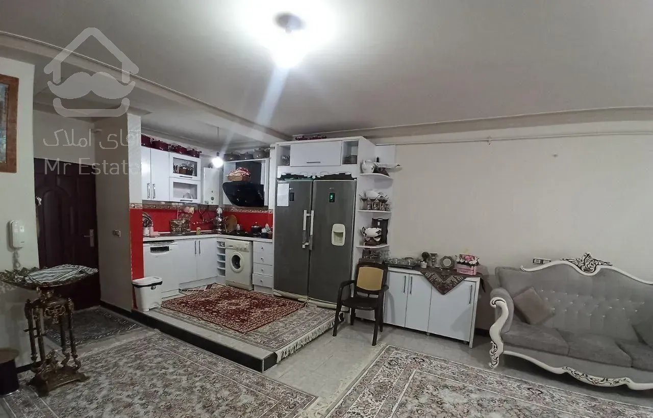 آپارتمان ۸۵ متر خ معلم محمودآباد باسندتکبرگ