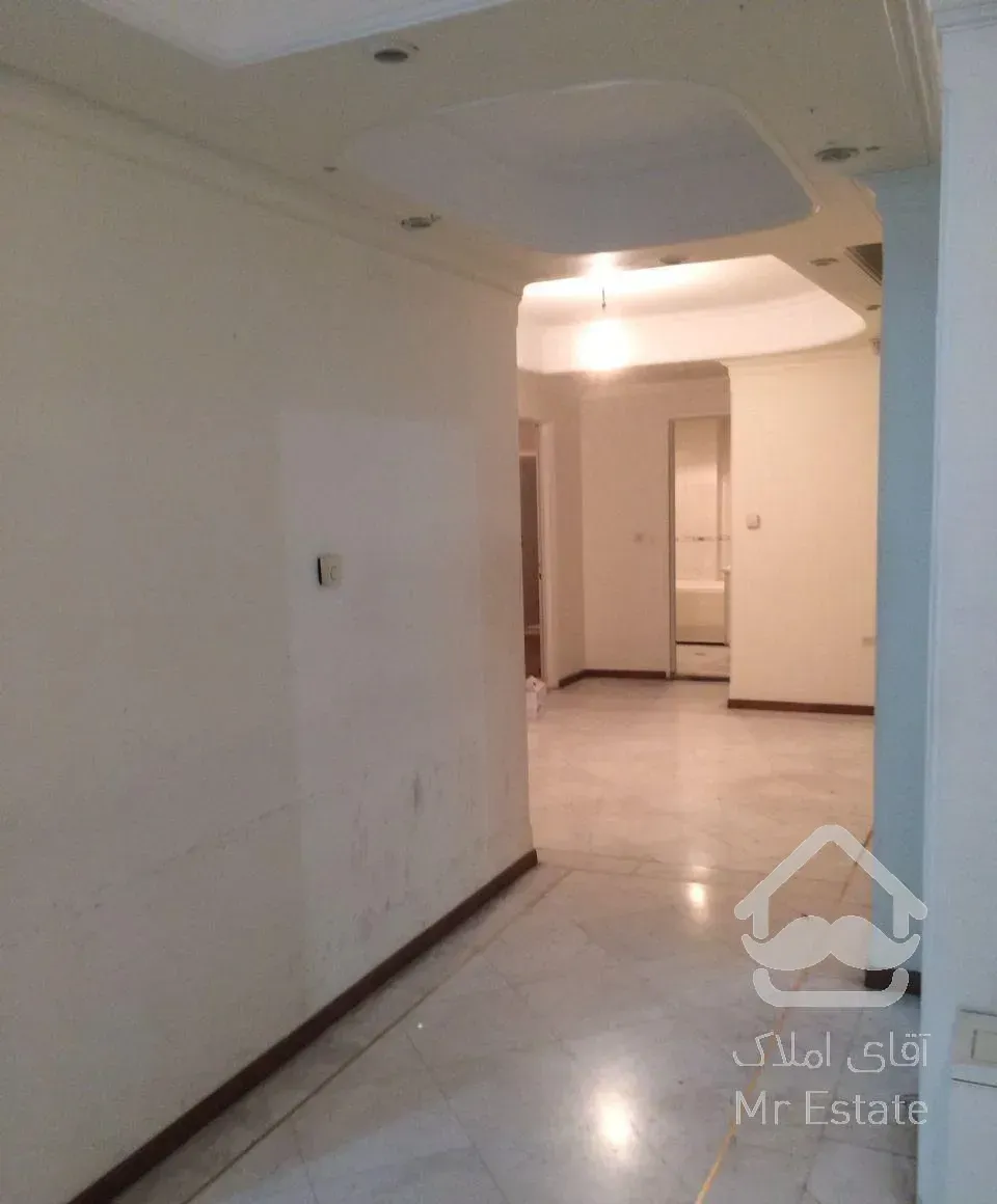 آپارتمان ١٧٥متری ولیعصر (تجریش)