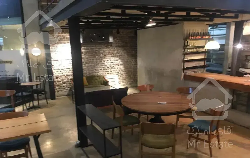 ۷۰ متر کف ۵۴ متر بالکن مناسب کافی شاپ