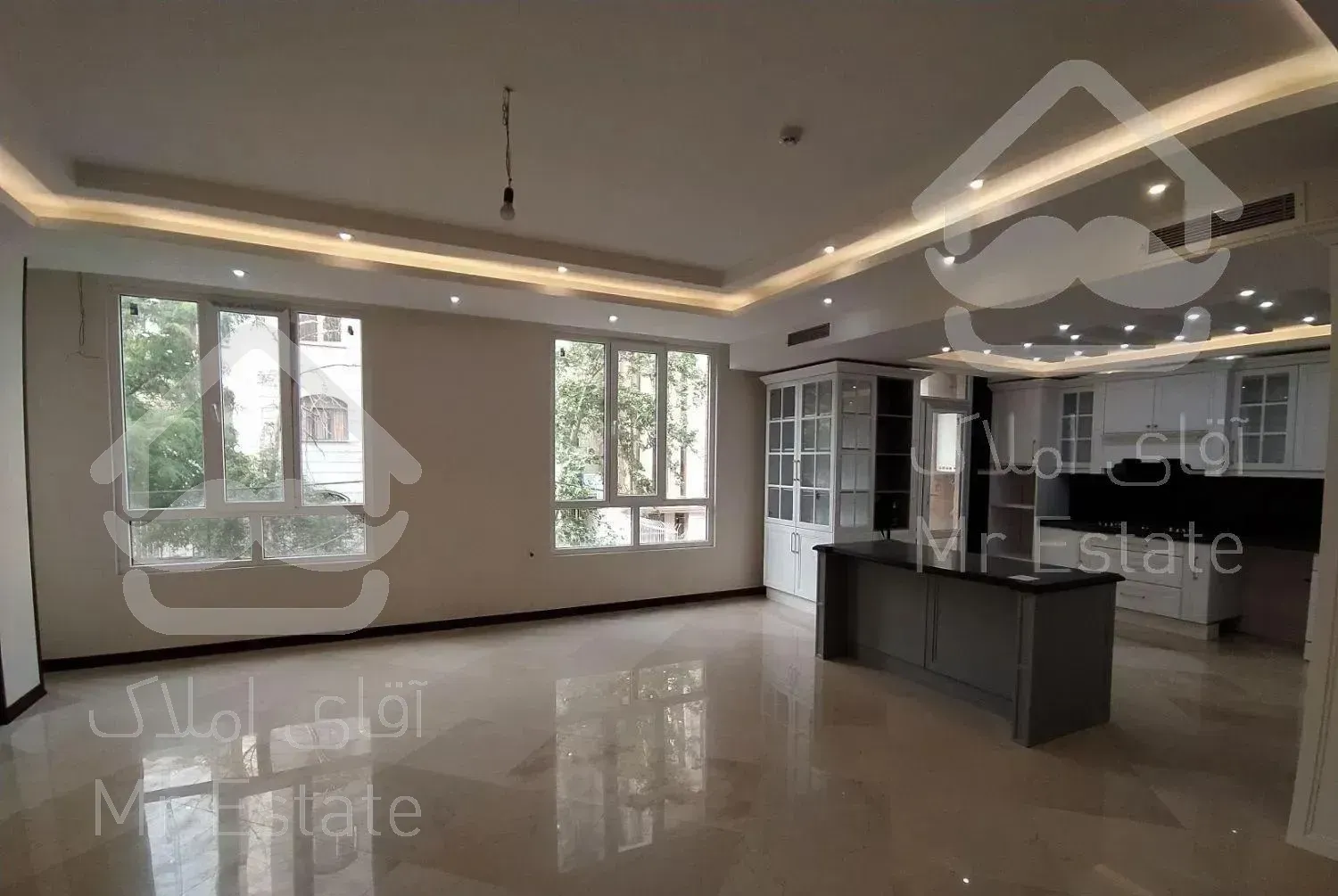 آپارتمان 141 متر سه خواب / تاپ لوکیشن ونک