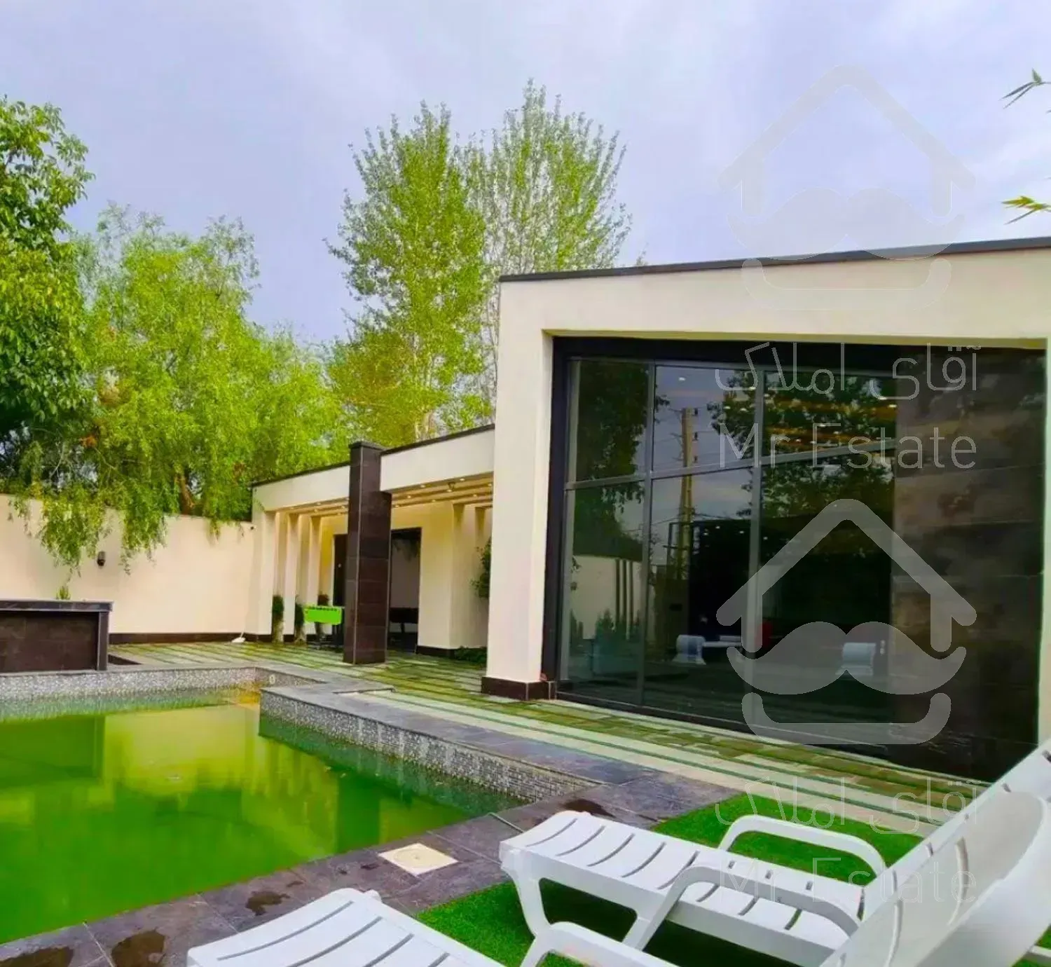 مدرن استخردار متفاوت 400متری بدونمشرف