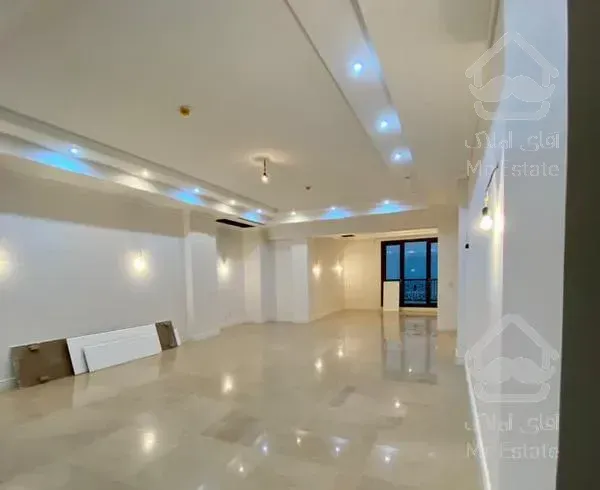 برج مدرن با ویوی ابدی