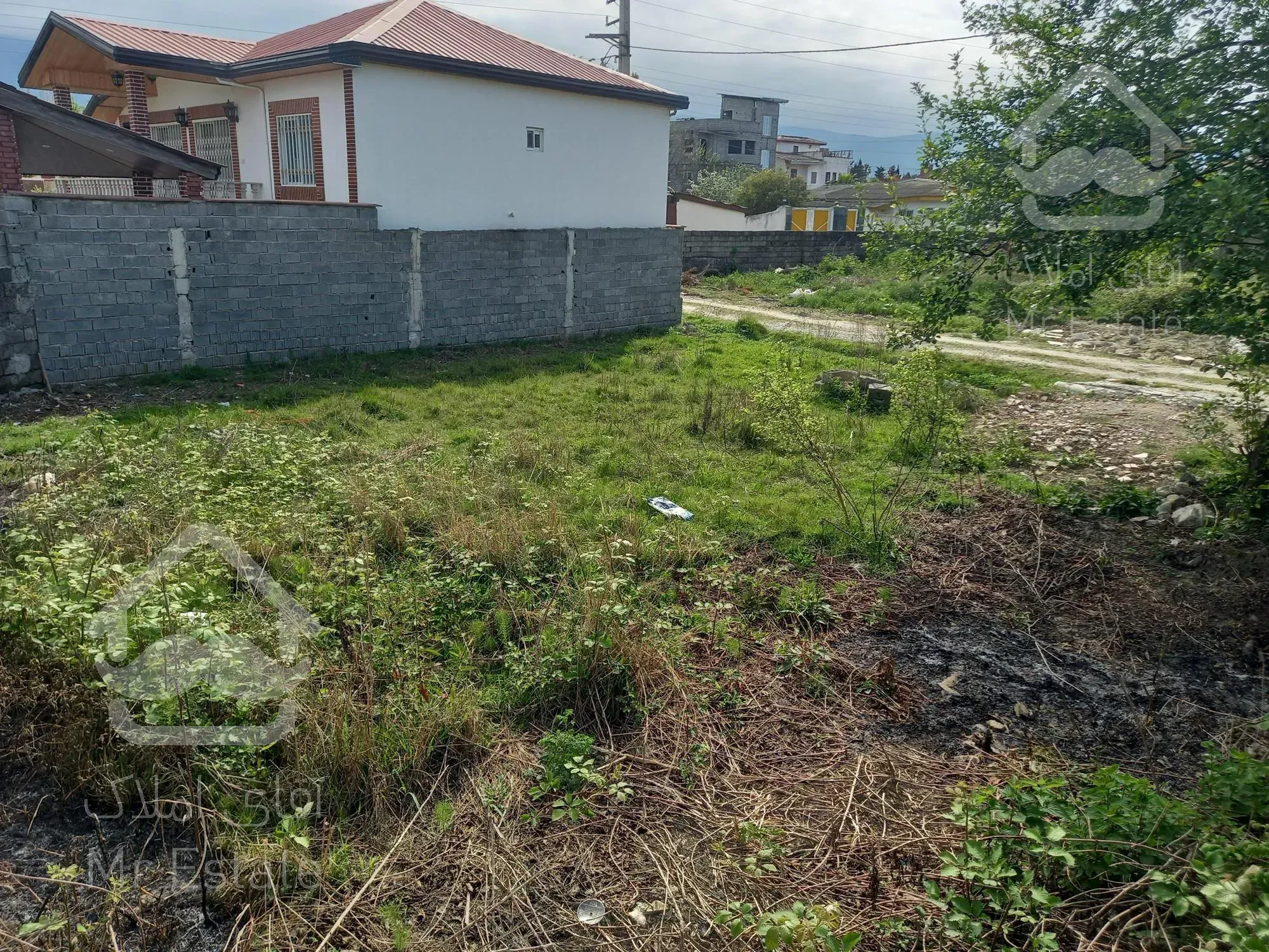 خریدار زمین 350متر