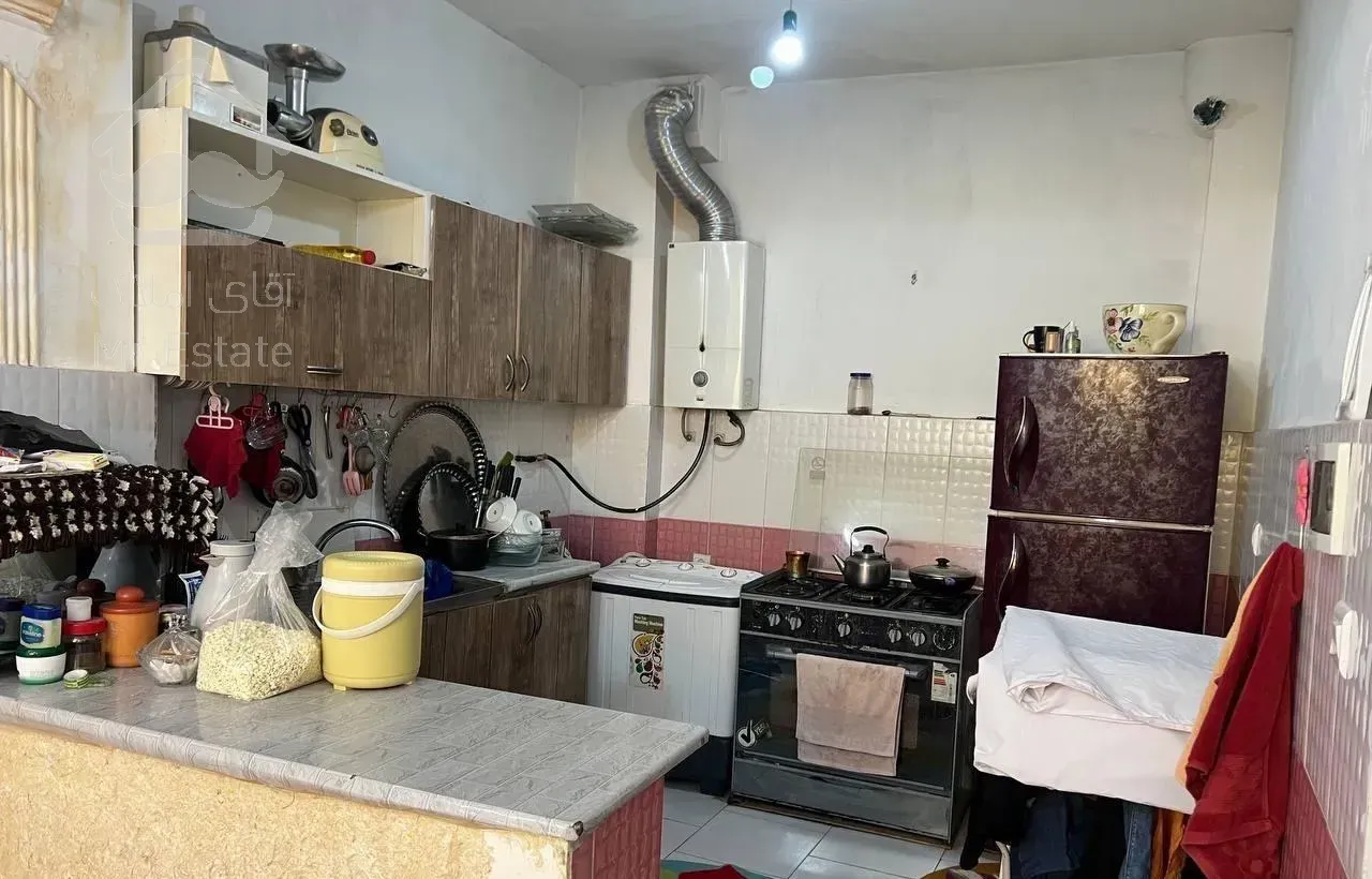 آپارتمان ۶۰متری طبقه دوم تمیز و تک واحدی