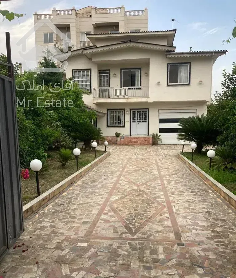 فروش ویلای ۳۰۰متری حیاط دار درکتالم