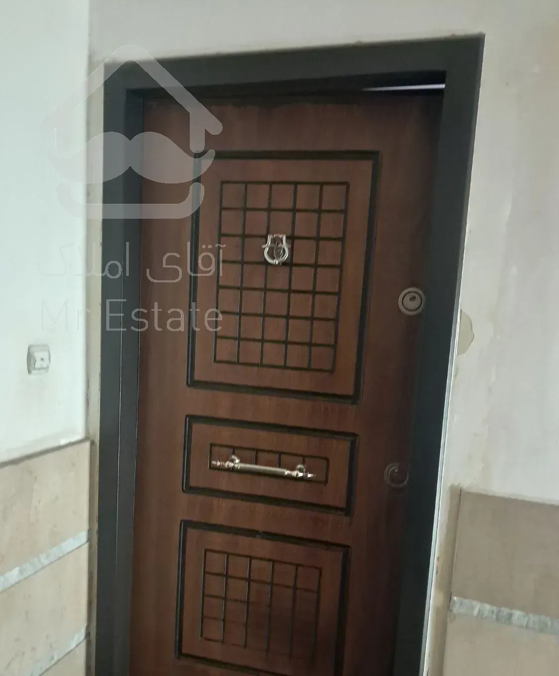 فروش آپارتمان ۶۵ متری ۲ خوابه طبقه ۴ در امین حضور