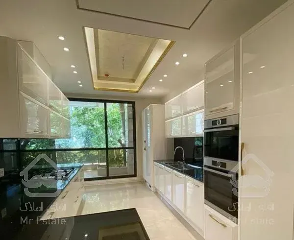 کامرانیه شمالی/۲۰۰متر ۳خواب مسترنوساز/مشاعات فول