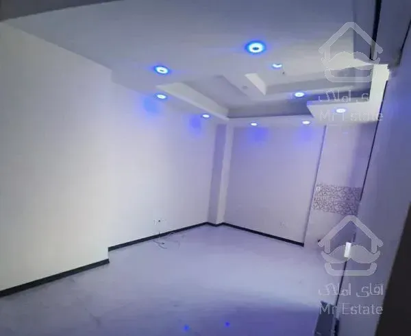 ۴۴ متر ۲ ساله فول امکانات / اشرفی تیراژه