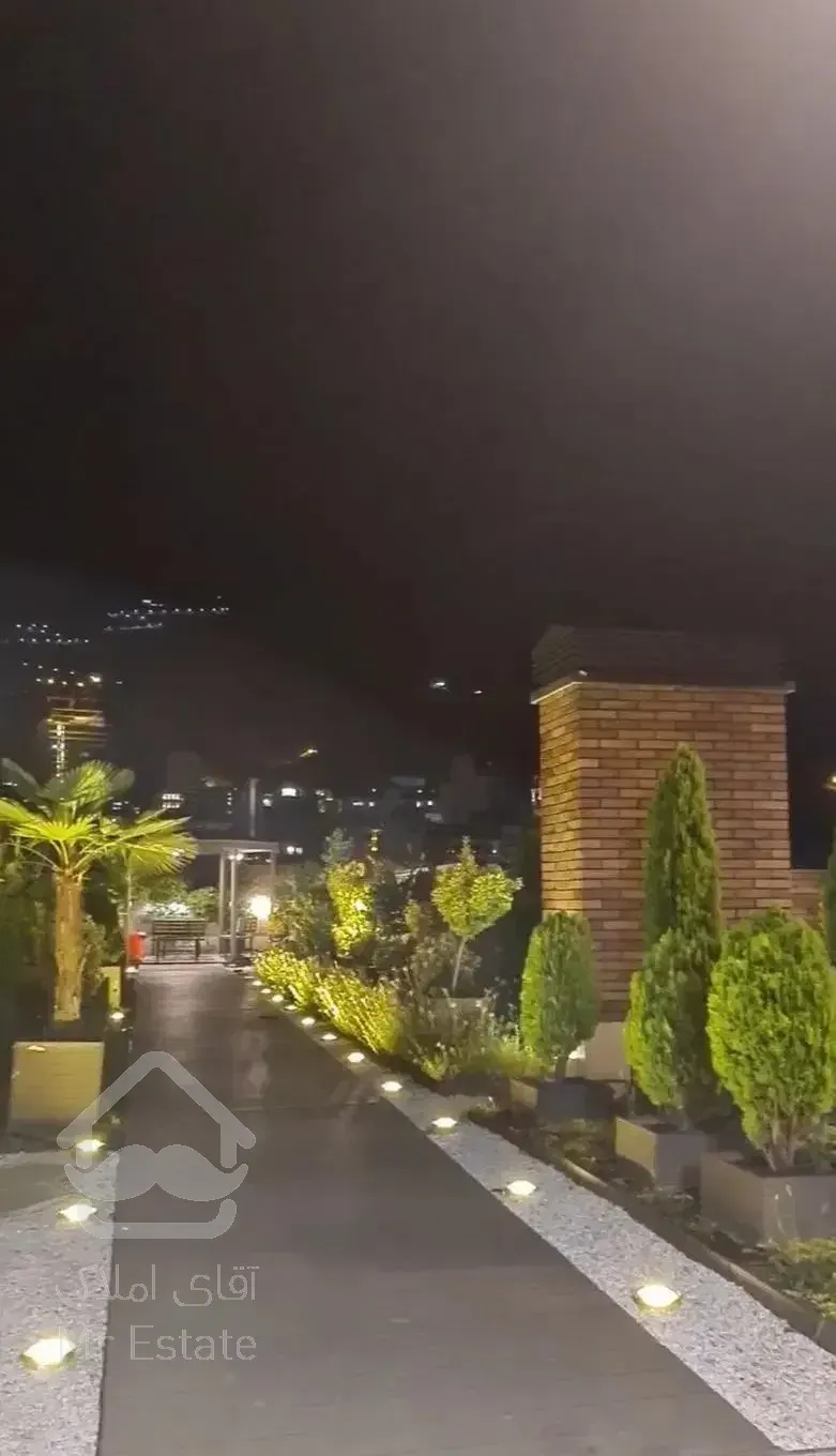 ۲۴۰متری فوق لاکچری