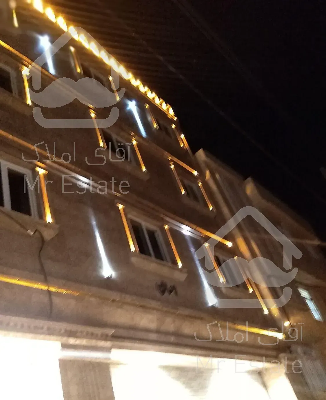 طبقه ویلایی سه خوابه صدرا فاز یک