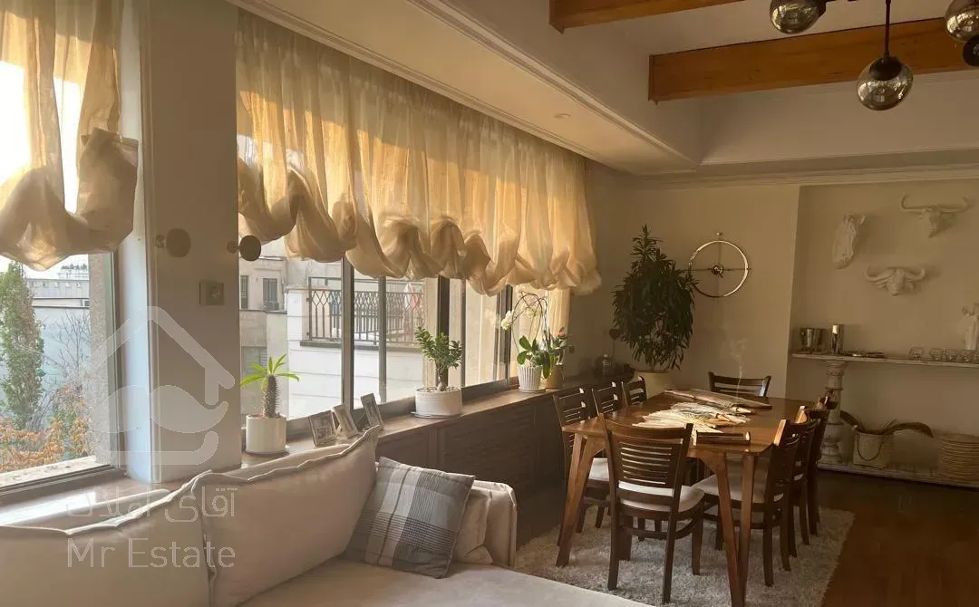 فروش آپارتمان ۱۰۰ متری ۲ خواب/ نیاوران