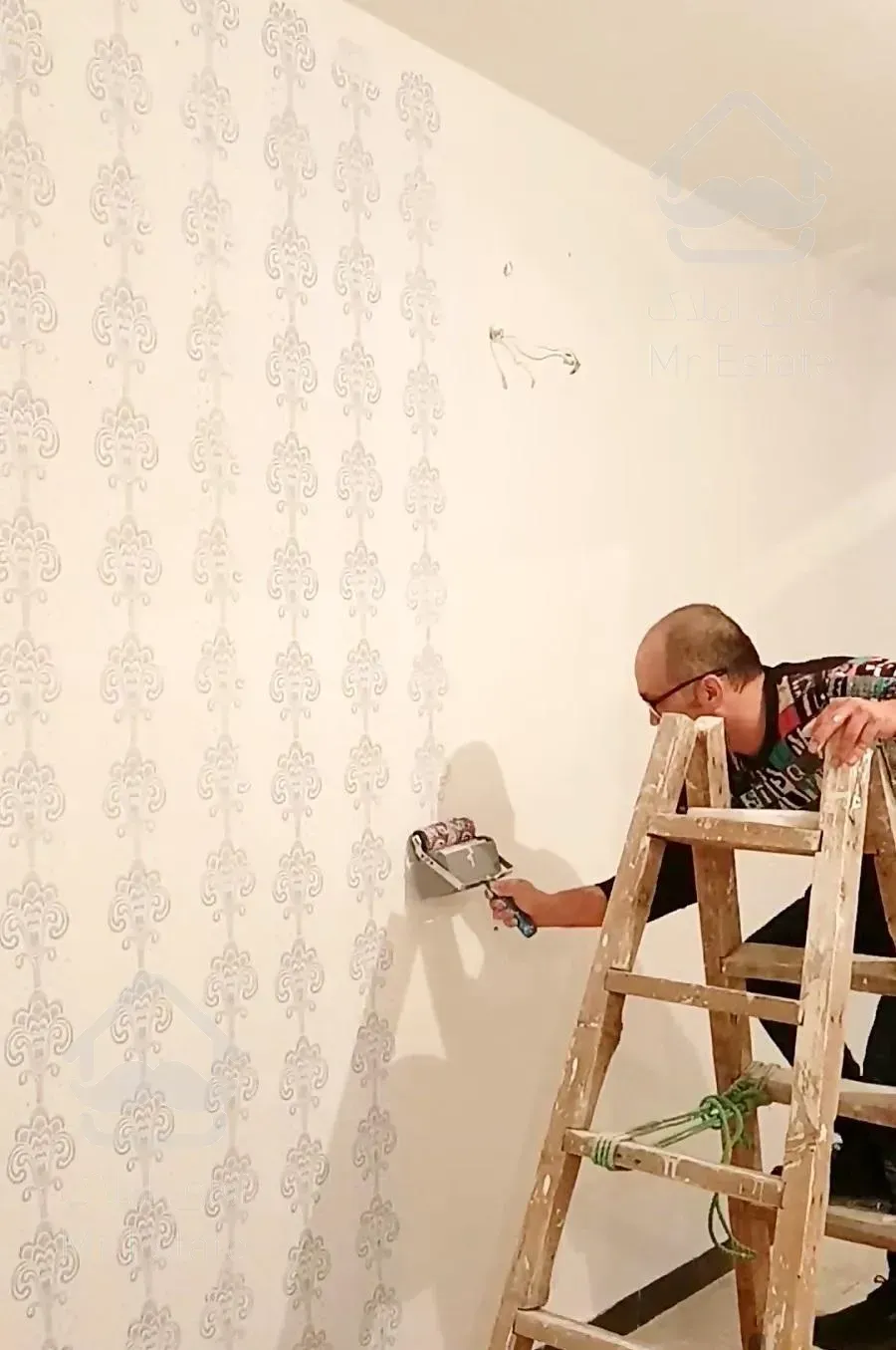 نقاشی طرح رنگ کاغذ دیواری