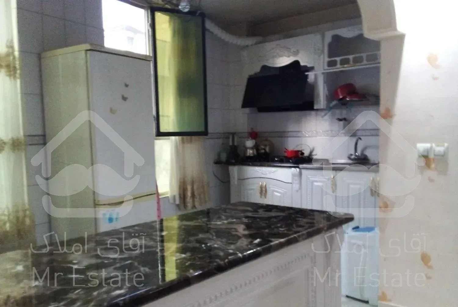 فروش واحد۹۰متری تکواحدی خ وحیدنظری