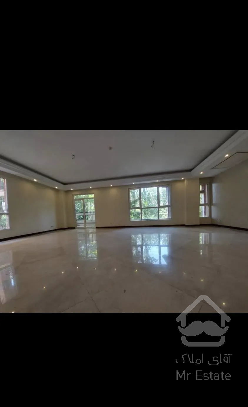 160 متر گیشا خوش نقشه و دلباز