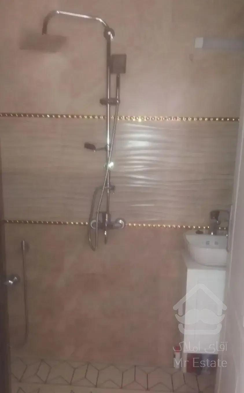 واحد98متری در فاز 8