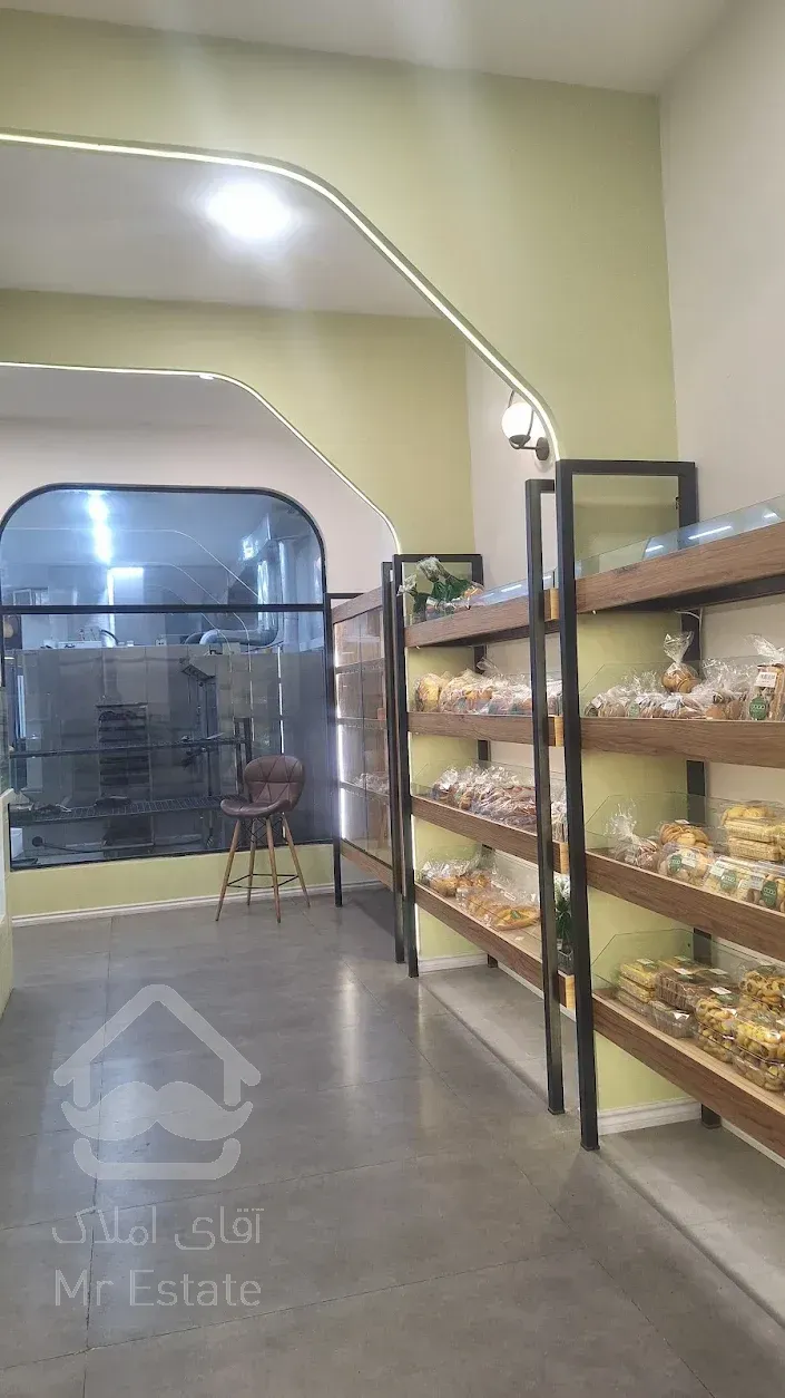 فروش مغازه ۲۵۵ متری