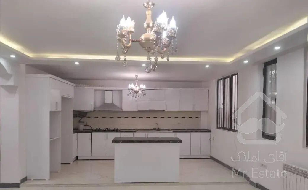 ۱۰۰م همکف امام رضا۵۷پارکینگ  قیمت سه میلیاردوسیصد