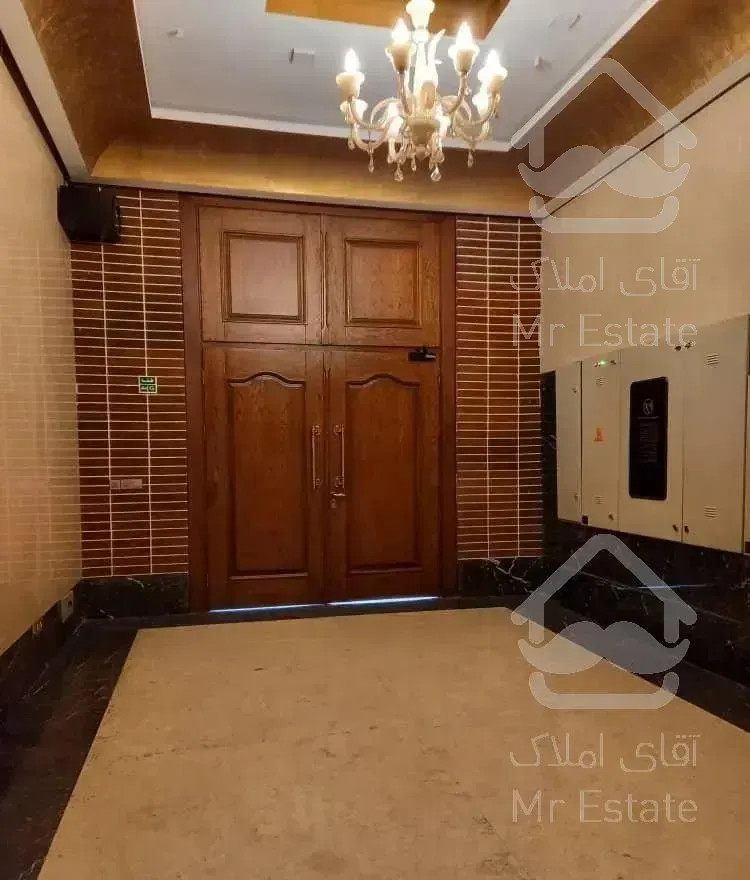 ۹۰ متر شیان میدان تجلو