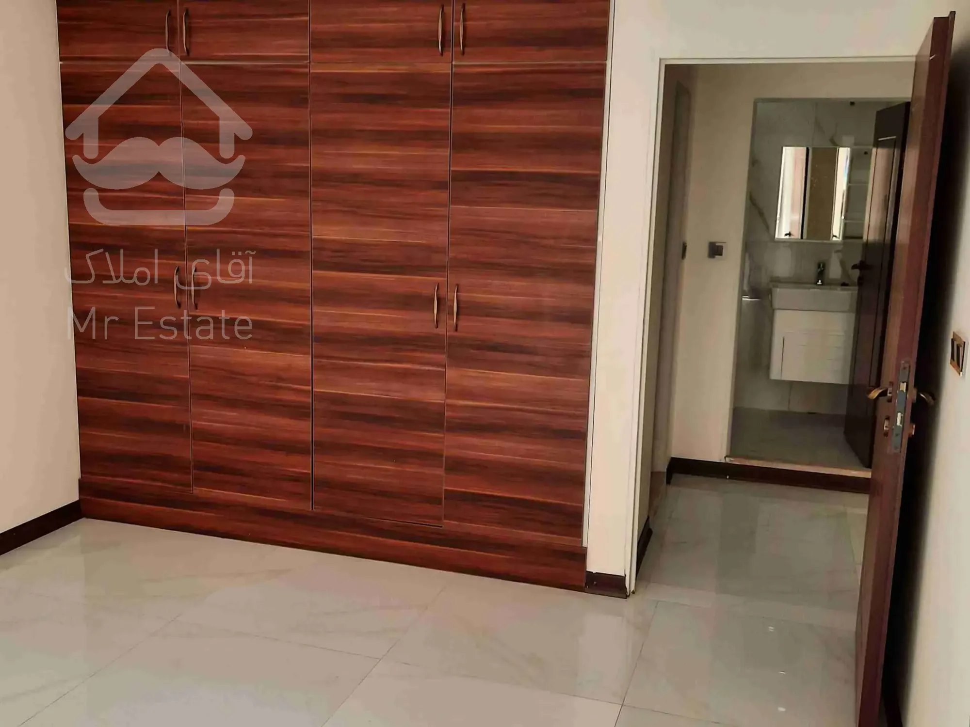 فروش آپارتمان ۱۰۵ متر نوساز در سهروردی جنوبی