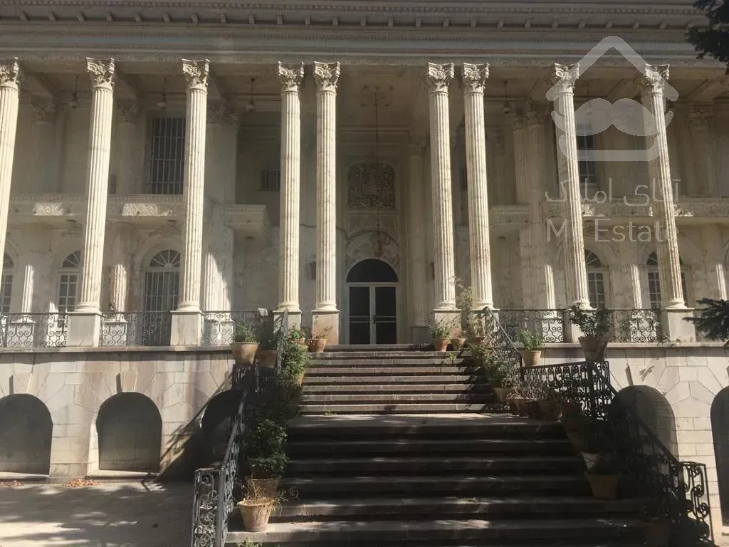 فروش قصری ۶۳۰۰متر در دل نیاوران