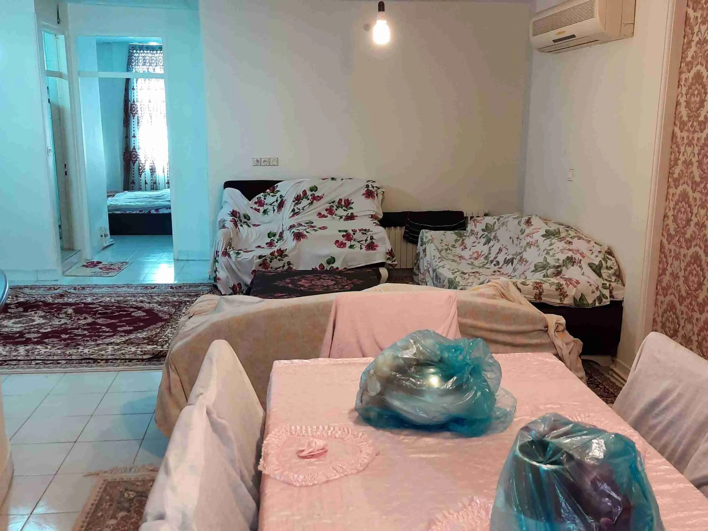 فروش آپارتمان ۱۰۰ متر چهارراه ولیعصر پارک دانشجو