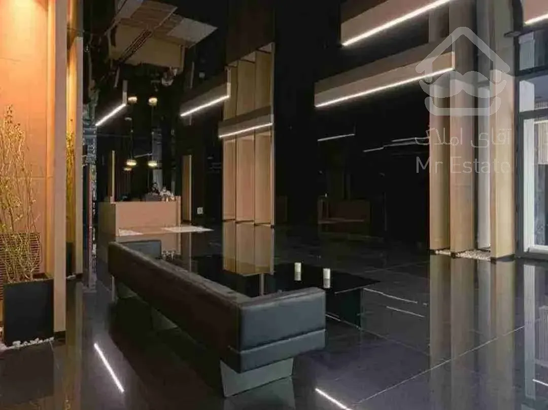 اجاره ۳۰۰ متری چهار خوابه دو مستر نیاوران