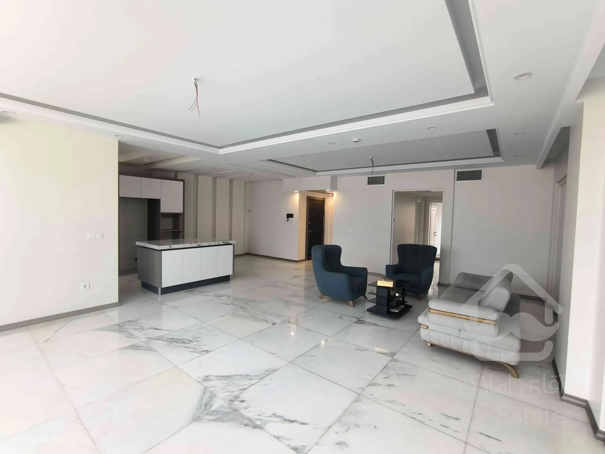 ۱۳۰متری مدرن که تهران زیر پاته