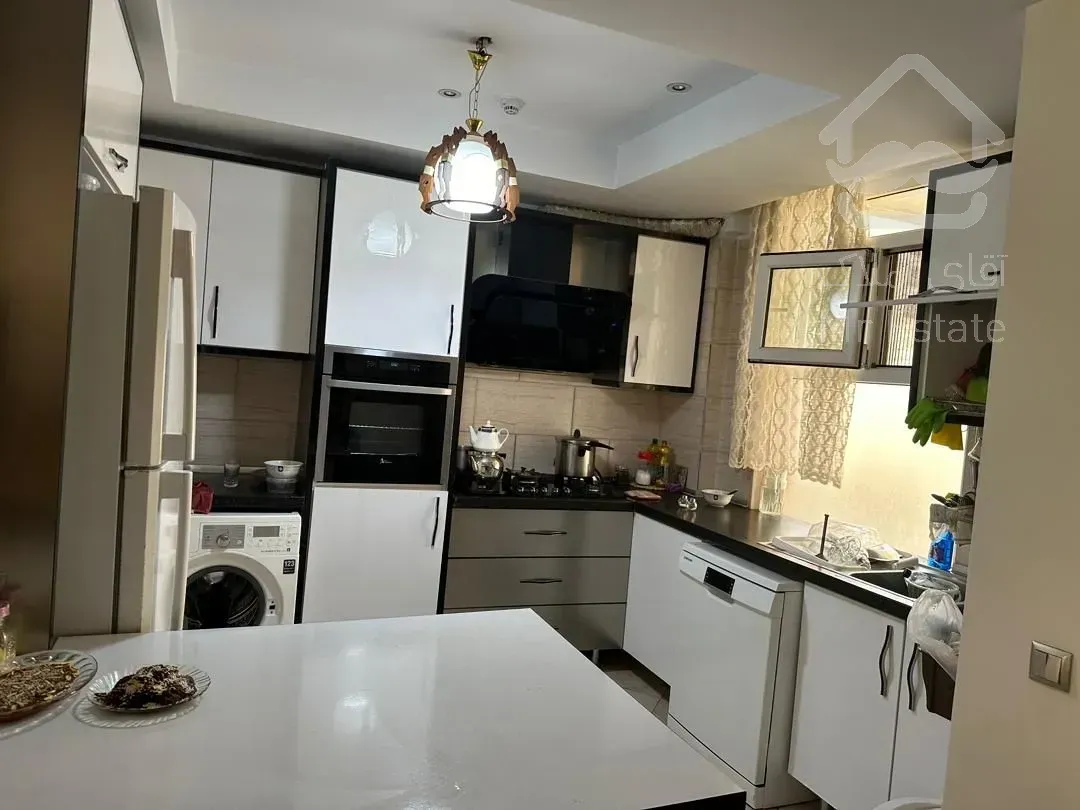 97 متر 2 خواب دروس انتهای بلوار شهرزاد