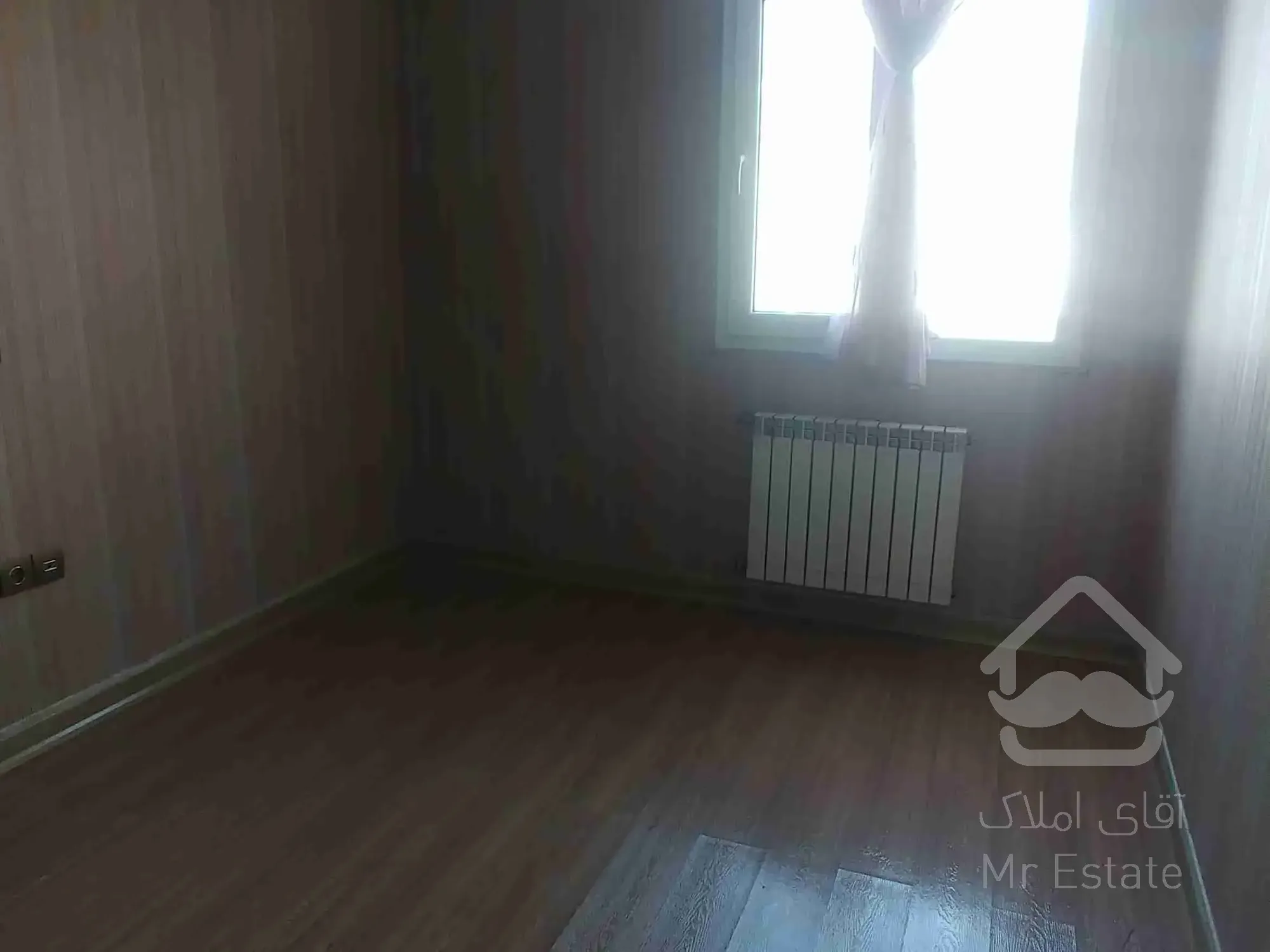 117 متر 3 خواب اختیاریه نزدیک چهاراه پاسداران