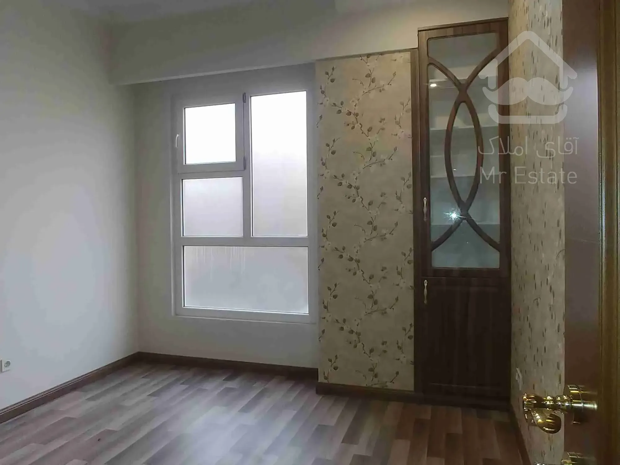 143 متر 3 خواب دیباجی جنوبی عطار