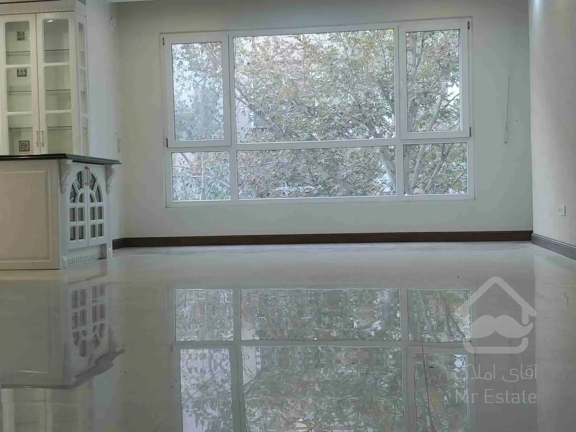 143 متر 3 خواب دیباجی جنوبی عطار