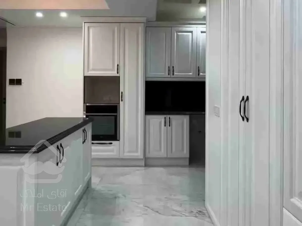 ۱۴۰متری مدرن برای افراد خاص