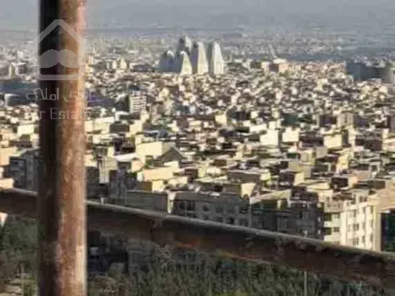 🔑 برج آقاخان – جایی که زندگی عادی به تجربه‌ای خاص تبدیل میشه