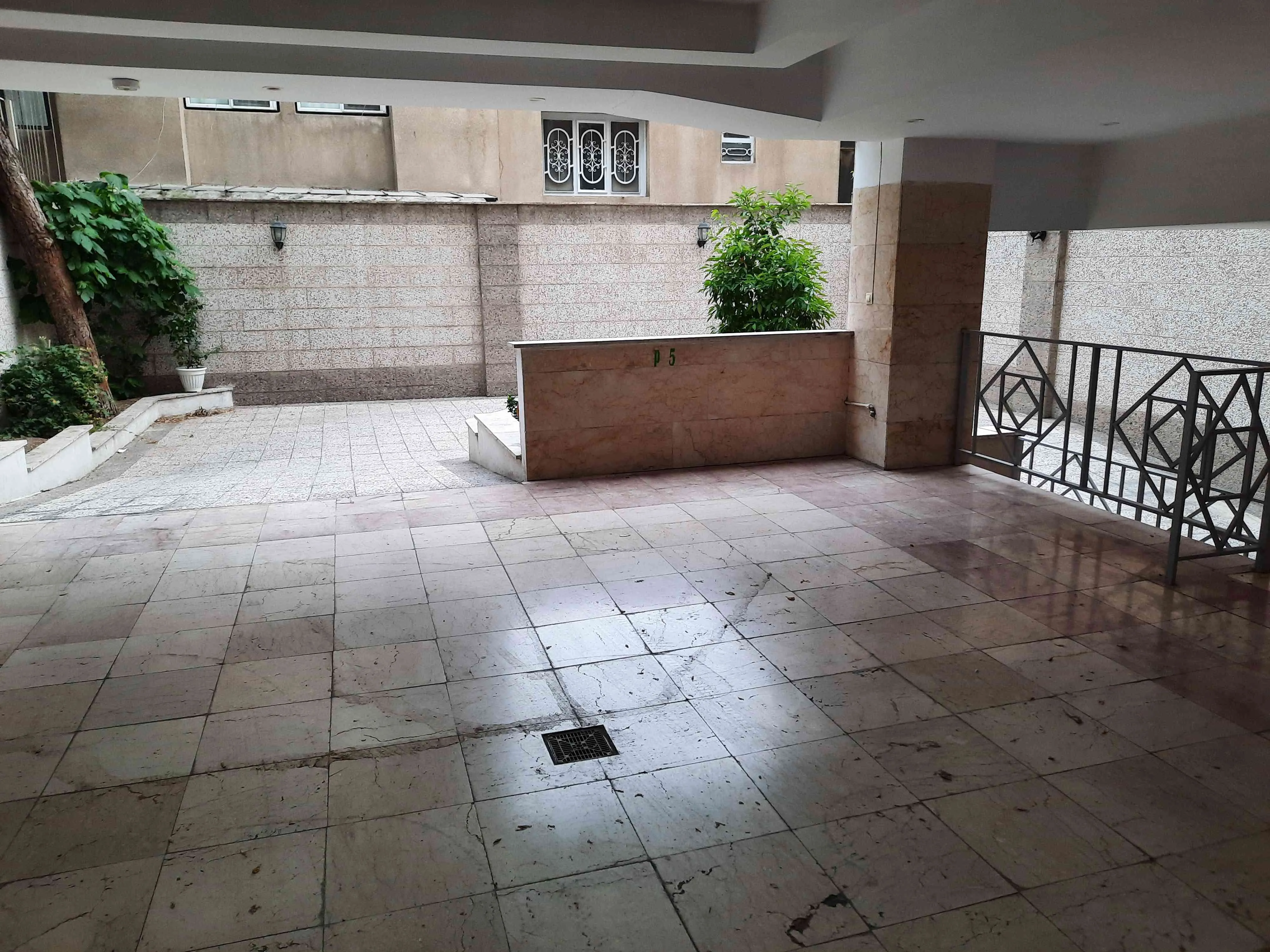 فروش آپارتمان ۶۰ متر بین سلیمان خاطر و مفتح شمالی