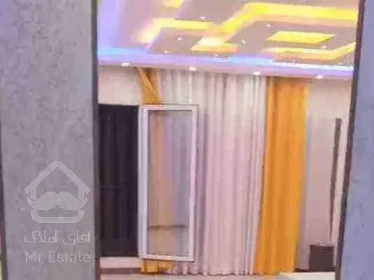 فروش آپارتمان 210 متری سه خواب شهرک ولیعصر