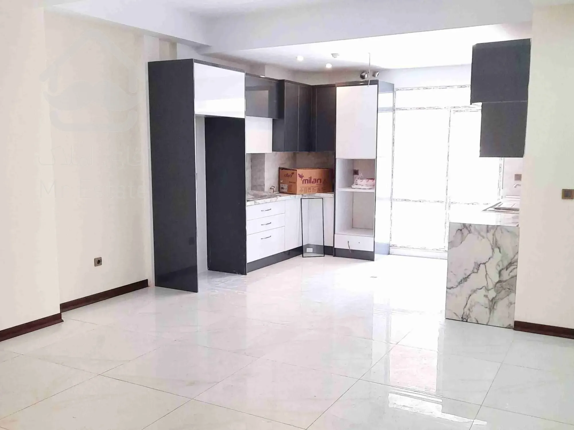 فروش آپارتمان ۱۰۵ متر نوساز در سهروردی جنوبی