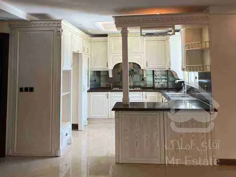 نیاوران ۱۰۵متر متریال داخلی بینظیر لوکیشن عالی