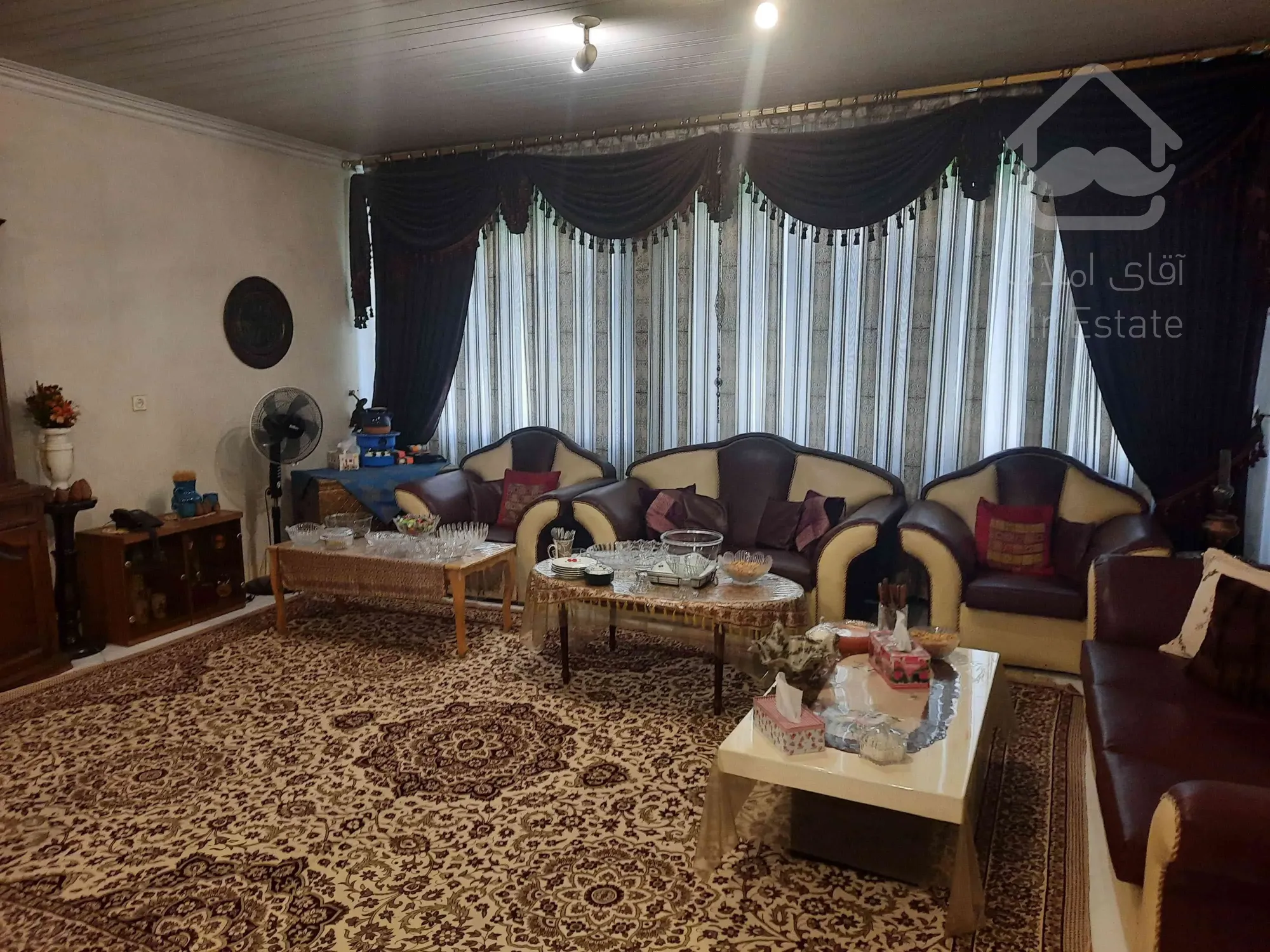 فروش آپارتمان ۱۹۵ متر موقعیت اداری هفت تیر