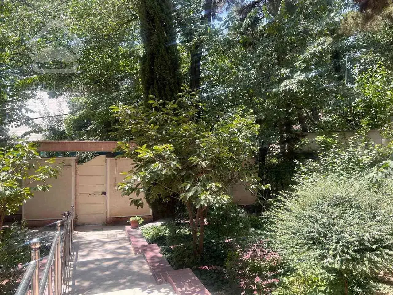 ۷۵متر سلیمی شمالی/ ۵۰متر حیاط در اختیار