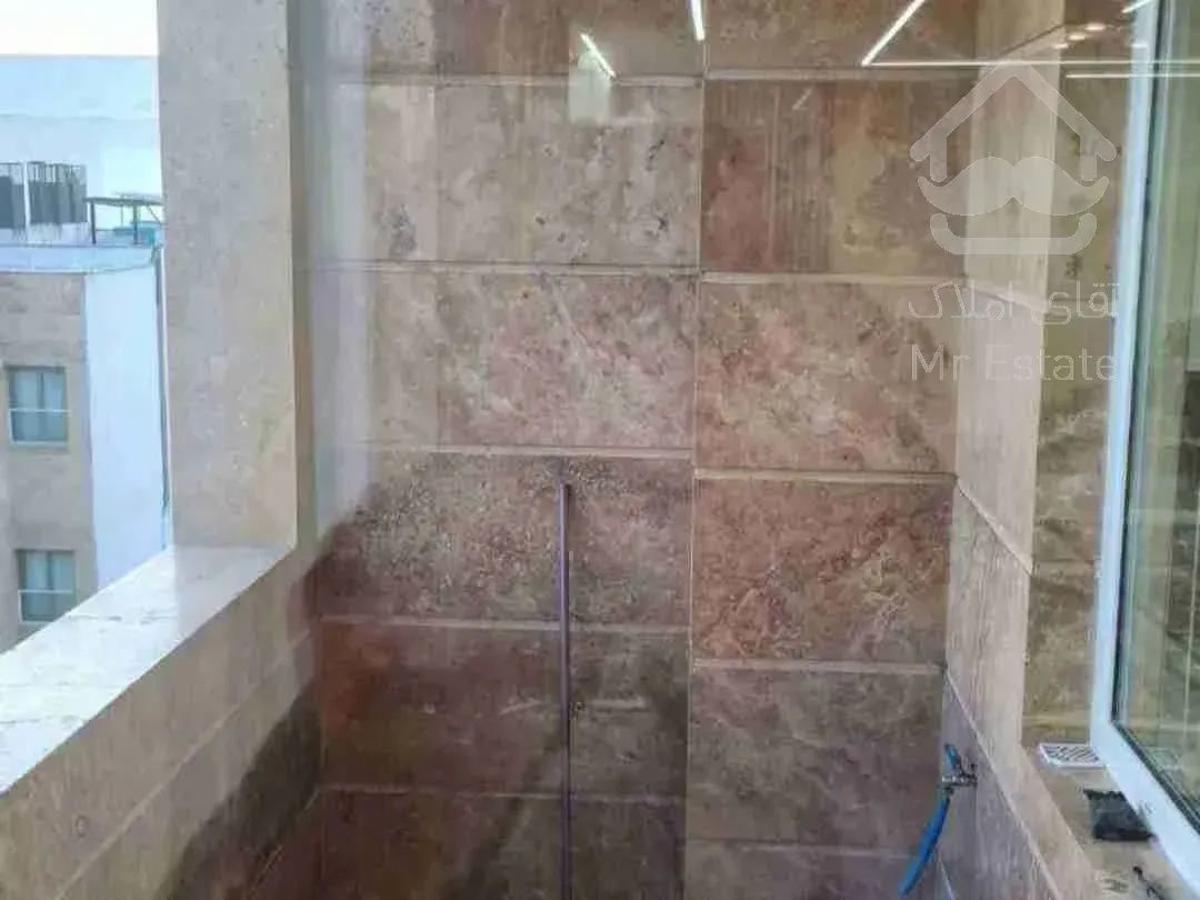 فروش آپارتمان 240 متری چهار خواب شهرک ولیعصر