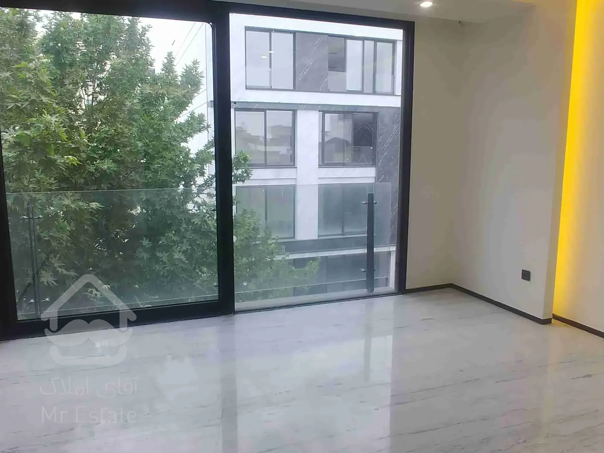 117 متر 2 خواب دیباجی جنوبی