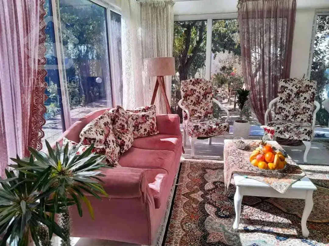 فروش ویلا استخر دار با درختان میوه