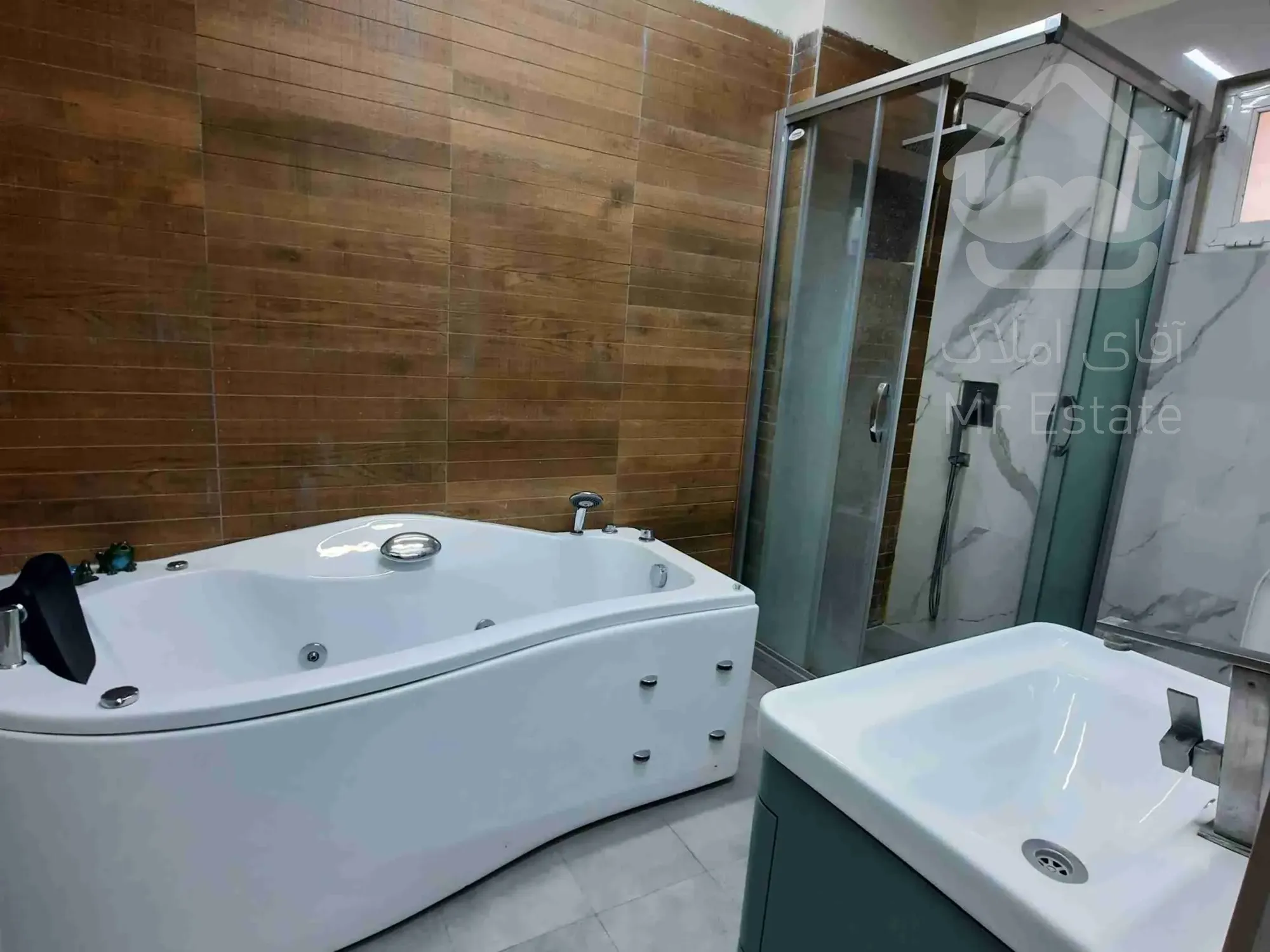 فروش آپارتمان ۱۲۵ متر مسکونی اداری ،در سلیمان خاطر