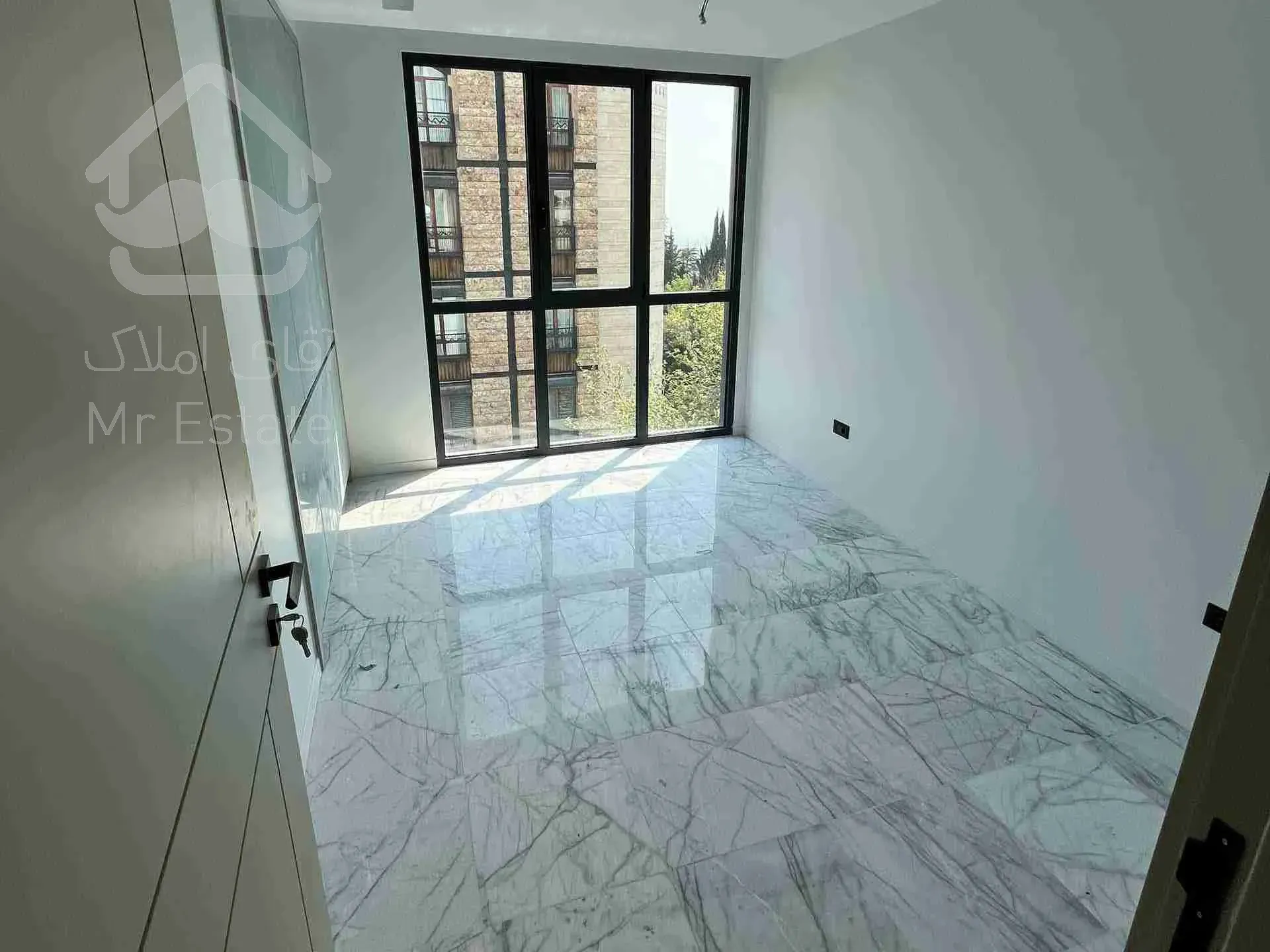 نیاوران ۱۶۰متر/ فول مشاعات / مدرن