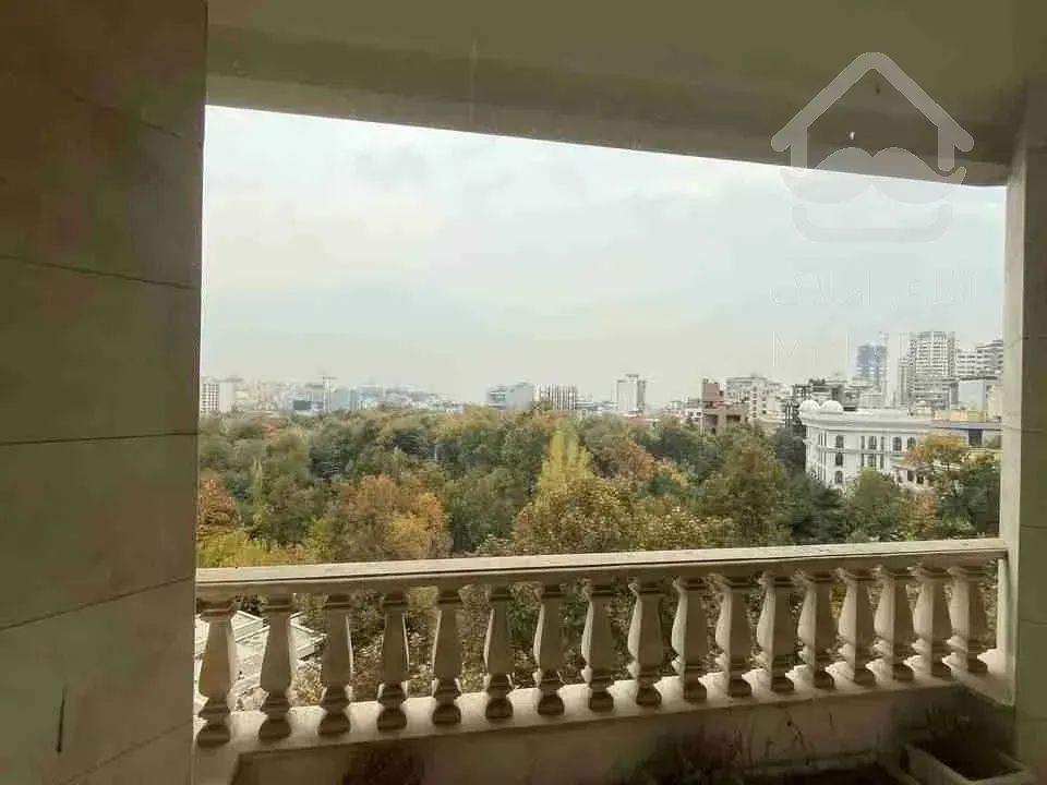 فروش اقساطی اپارتمان ۲۷۰متری نیاوران