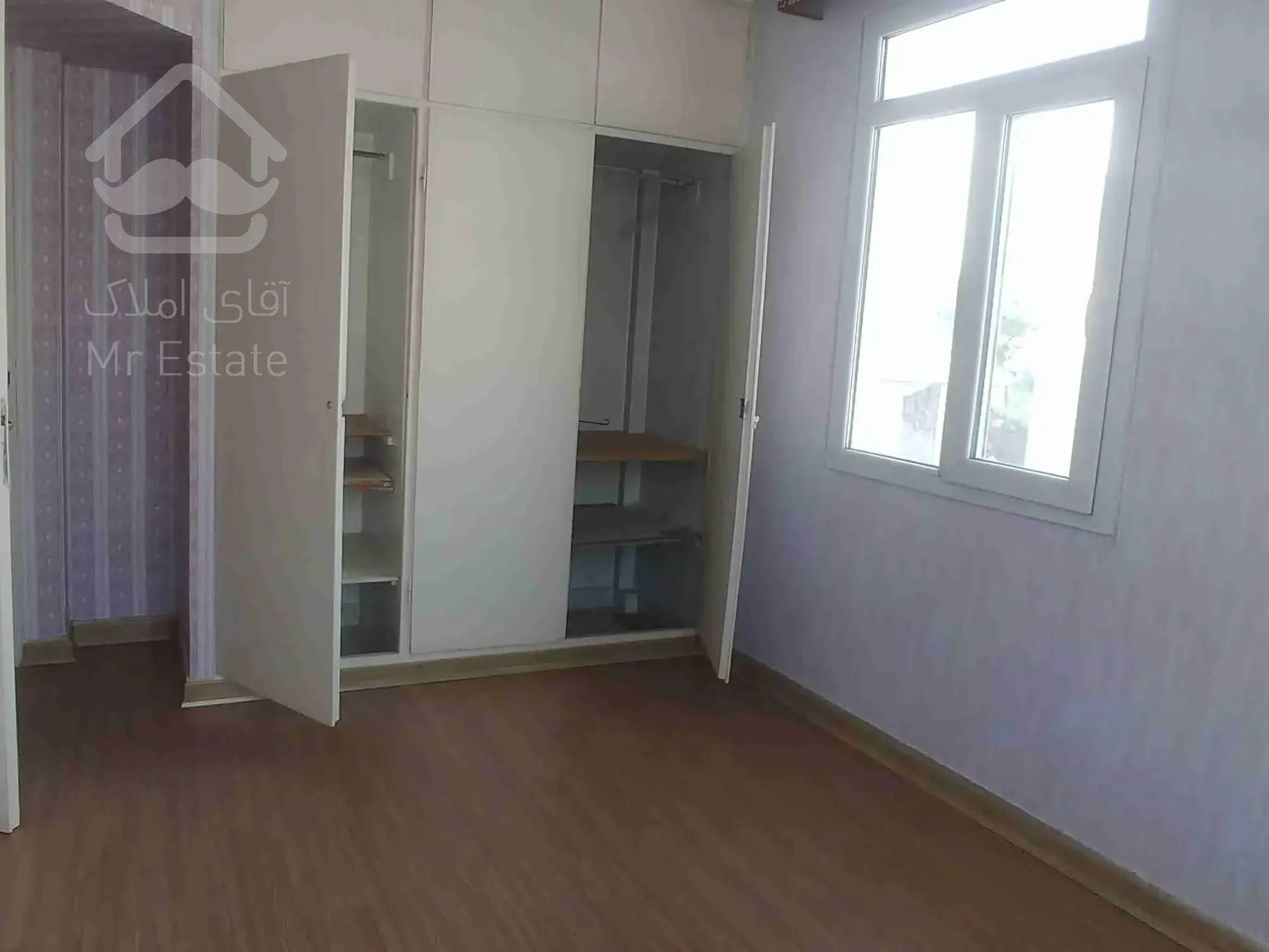 117 متر 3 خواب اختیاریه نزدیک چهاراه پاسداران