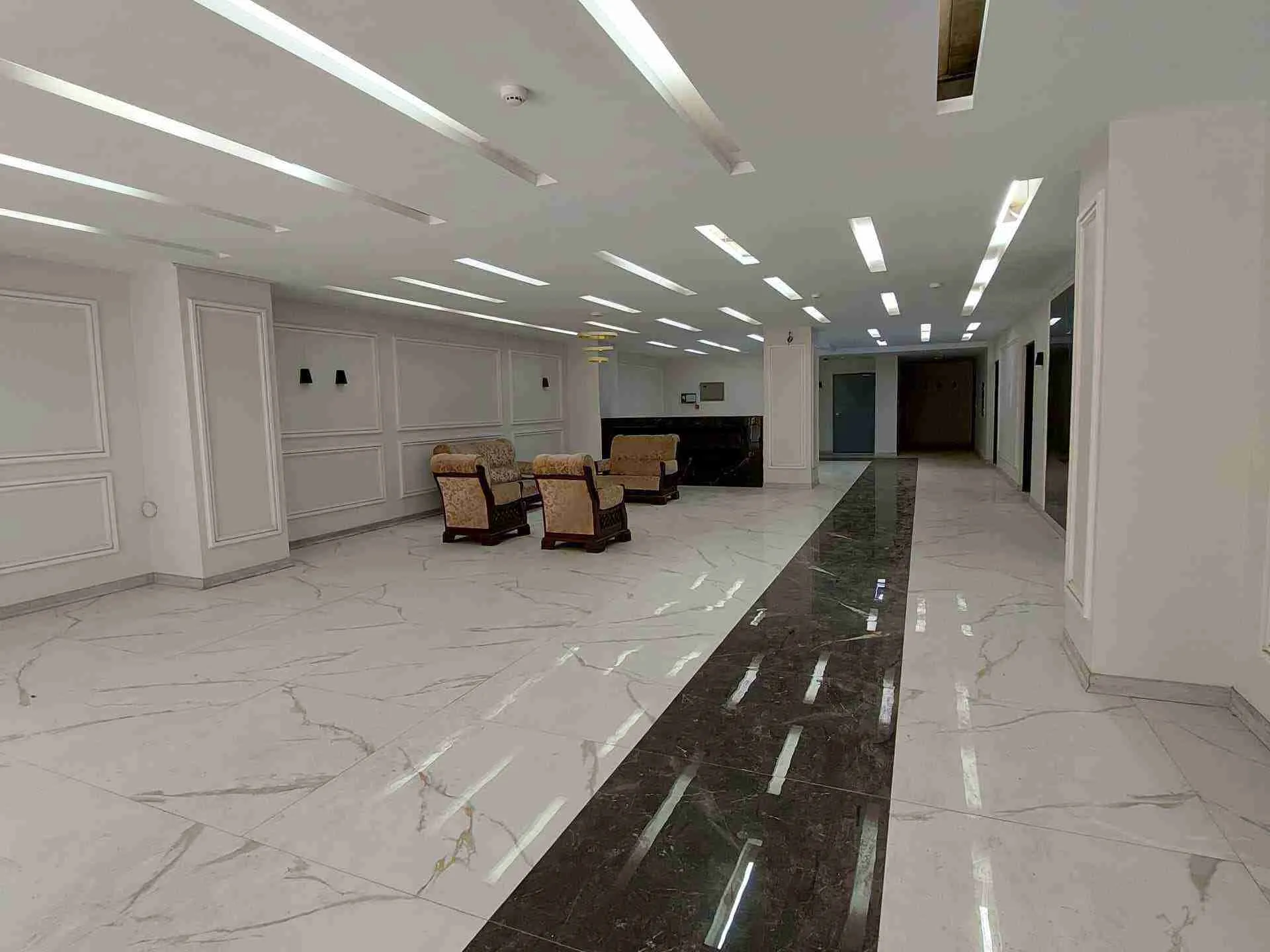 آپارتمان۱۴۲متر۳خواب مهرشهر/کوی مهر/میلادها