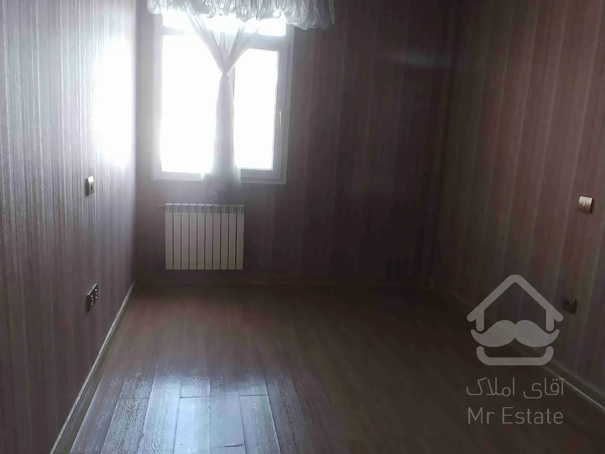 117 متر 3 خواب اختیاریه نزدیک چهاراه پاسداران