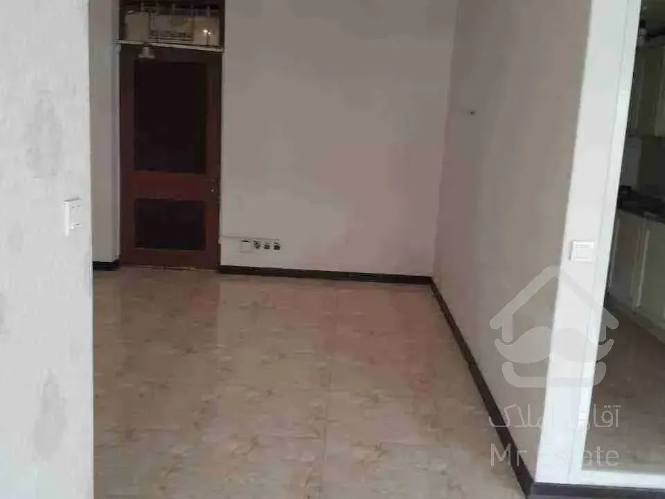 ۱۰۰ متر سنداداری  تابلو خور گاندی